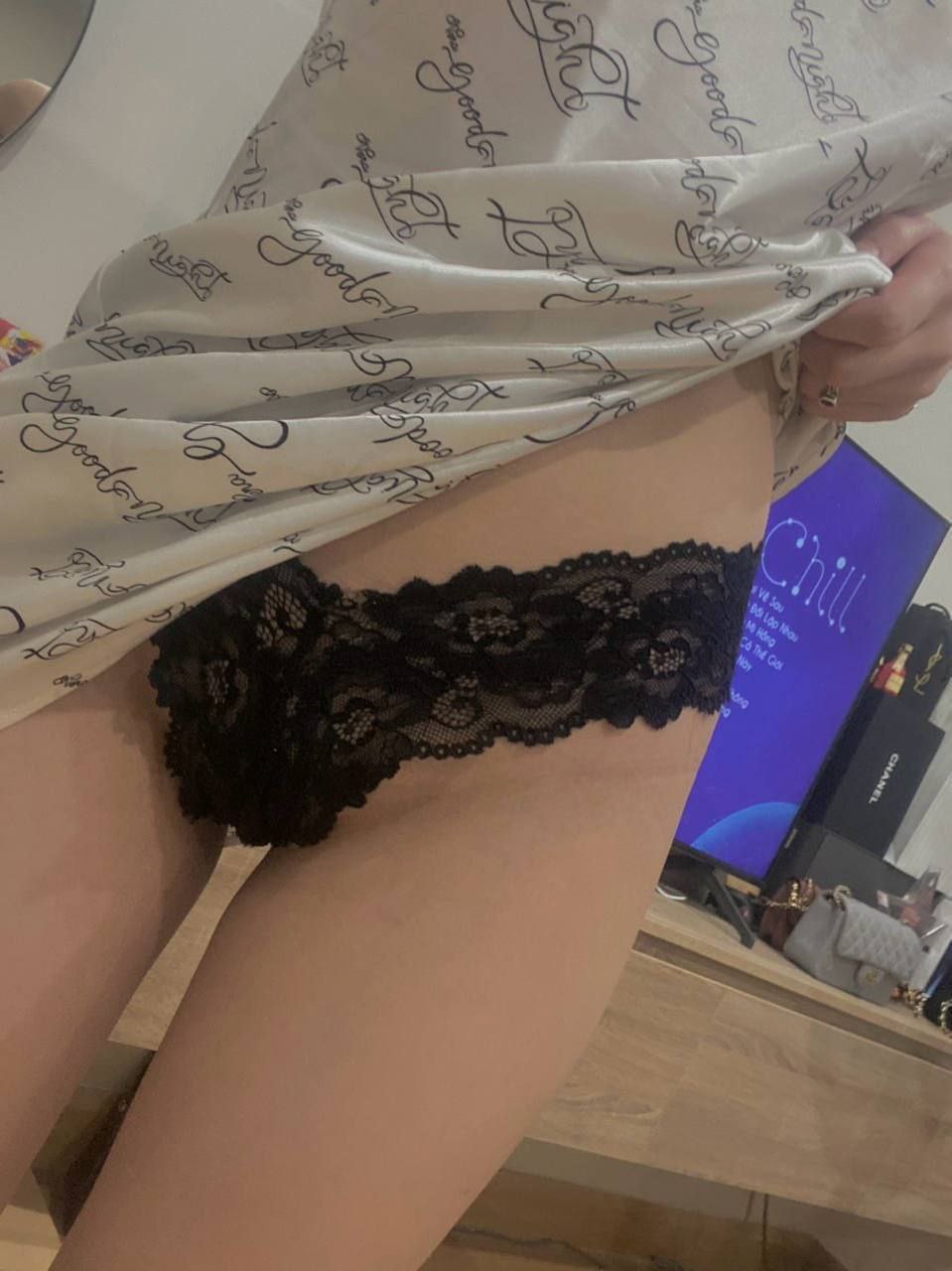 HMN-183,HMN-183 Người mới Tôi muốn trở thành một ngôi sao khỏa thân! Một cô gái siêu gợi cảm và dễ thương, thích tình dục hơn cả ba bữa ăn một ngày đã ra mắt phim AV! ! Amami Ichika